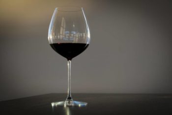 Calice vino rosso invecchiato