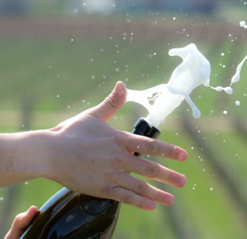 stappatura spumante Stappatura spumante